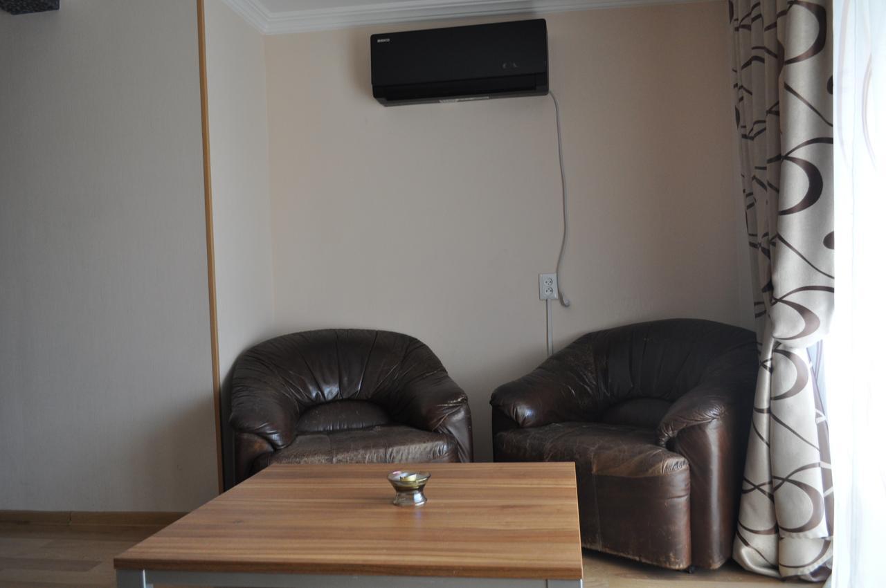 Hotel Your Comfort Tbilisi Exterior foto
